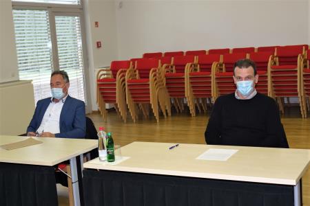 SREČANJE ŽUPANOV SOU 5G Z EVROPSKIM POSLANCEM G. BOGOVIČEM IN DRŽAVNO SEKRETARKO SVRK GO. KIRBIŠ ROJS 4